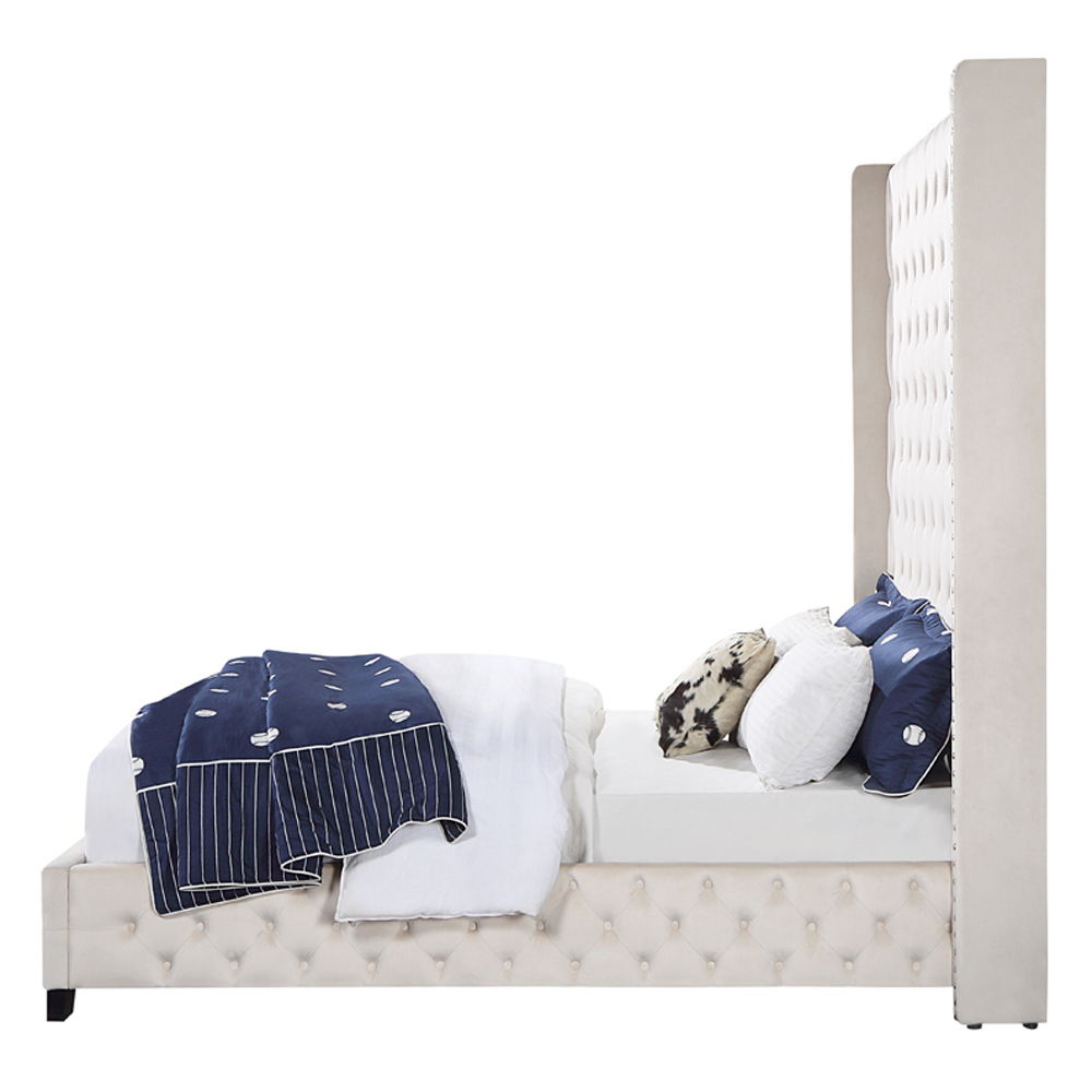 Fabrice - Bed