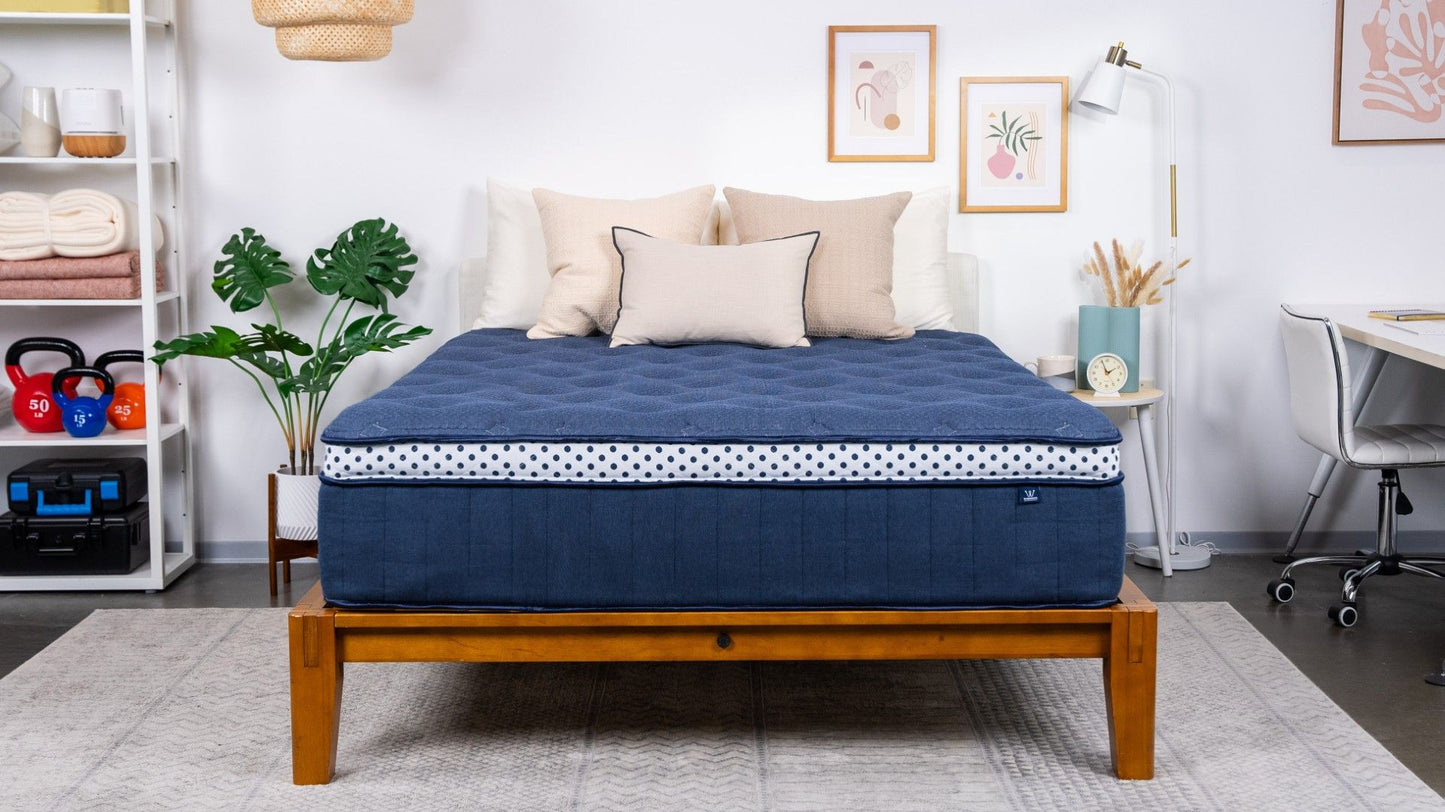 Wink Blue - Plush Box Top Hybrid Mattress, Flat