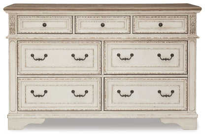 Realyn - Dresser, Mirror