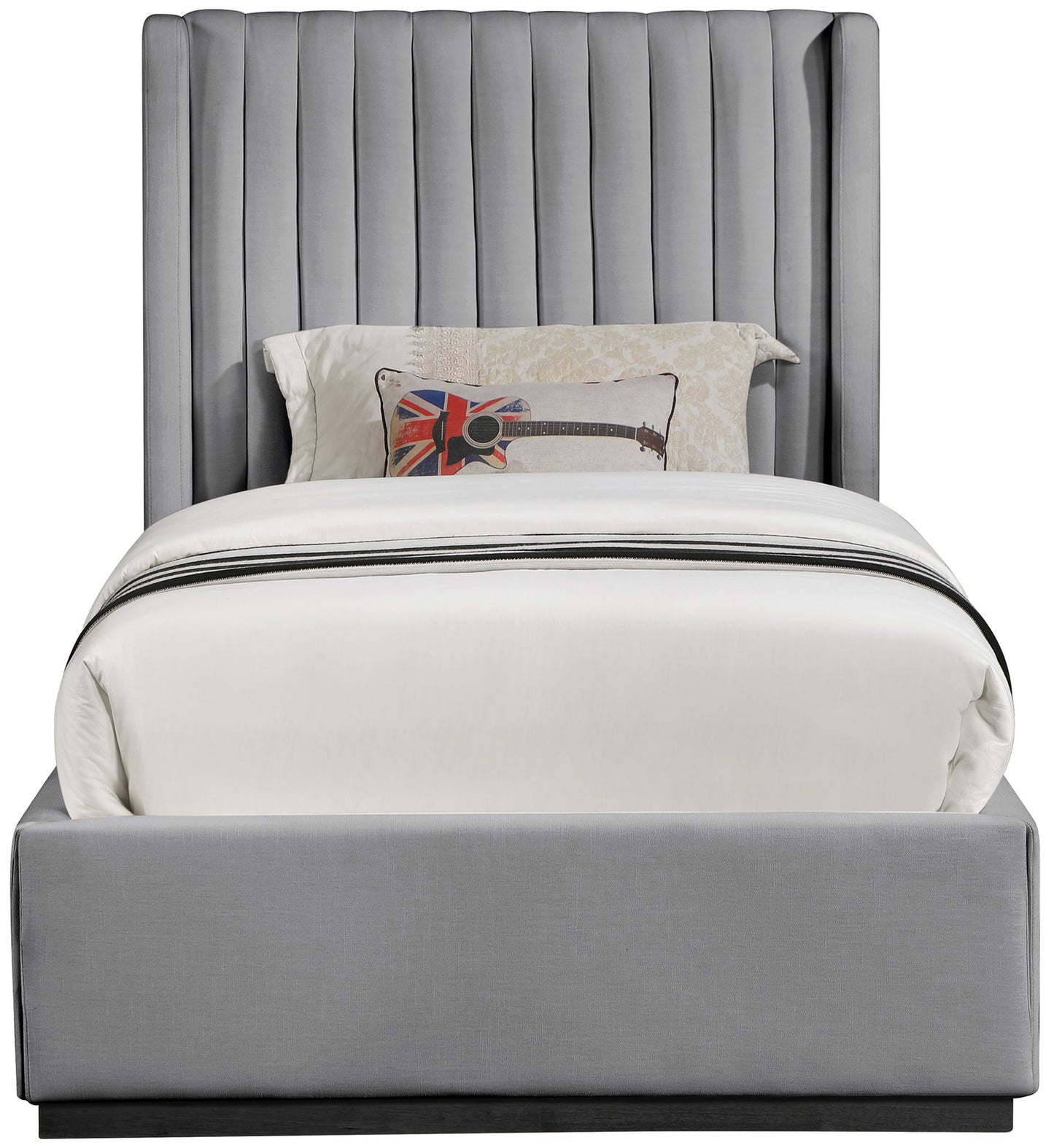 Logan - Bed