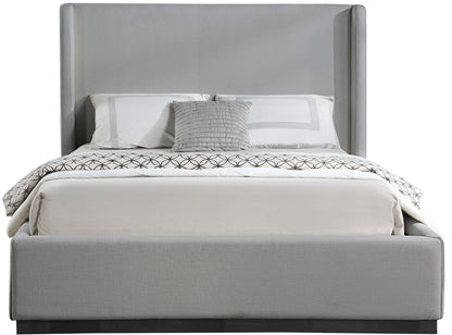 Flynn - Bed